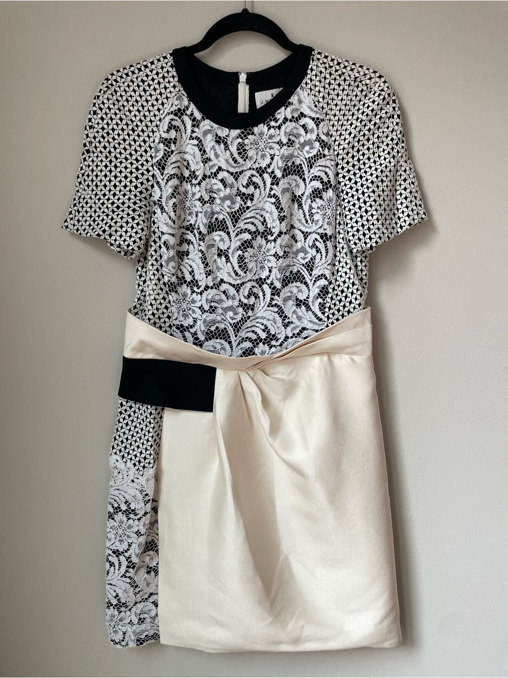 J. Mendel Paris Silk Lace Colorblock Cocktail Dress Ivory Black Size 8
